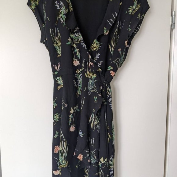 Aritzia Floral Wrap Dress - Picture 2 of 3